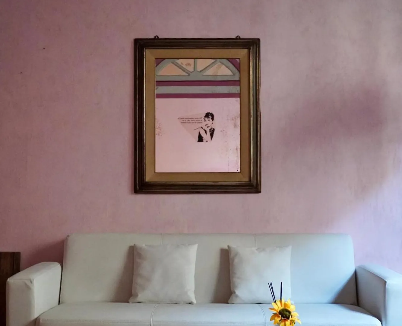 Eschilo In Rosa: Charme E Design Lägenhet Milano